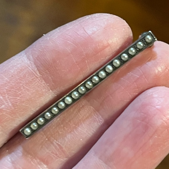 Antique Jewelry - Early 1900’s Sterling Silver And Seed Pearls Small Bar Pin
